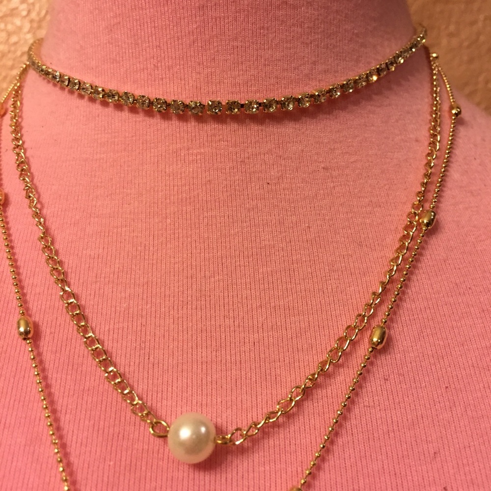 🎀 Lovely Boho triple layered ball chain faux pearl tassel choker - Picture 6 of 7